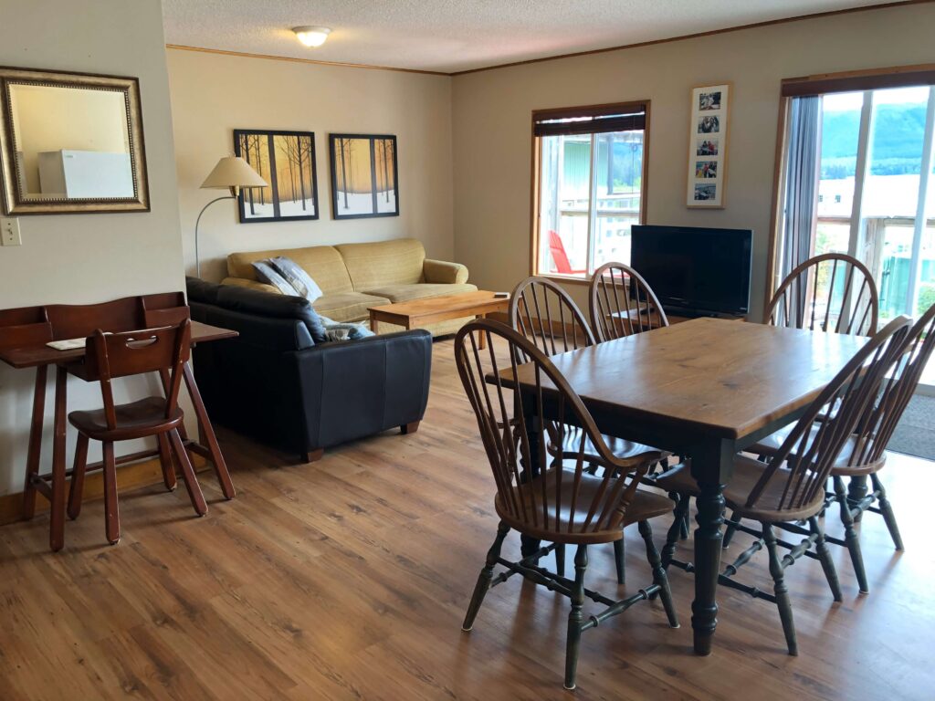 Winter Harbour accommodations 2 bedroom suite Eagles Nest